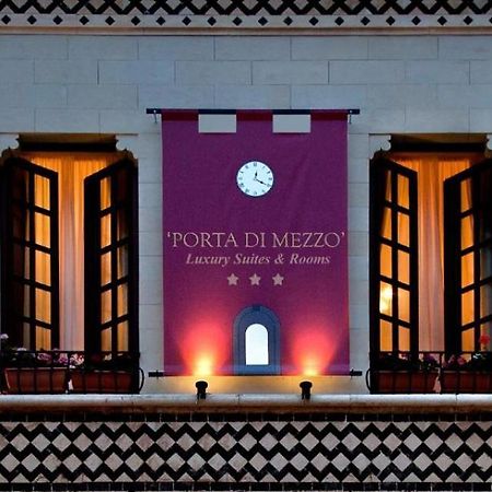 Porta Di Mezzo Luxury Suites & Rooms Taormine Extérieur photo