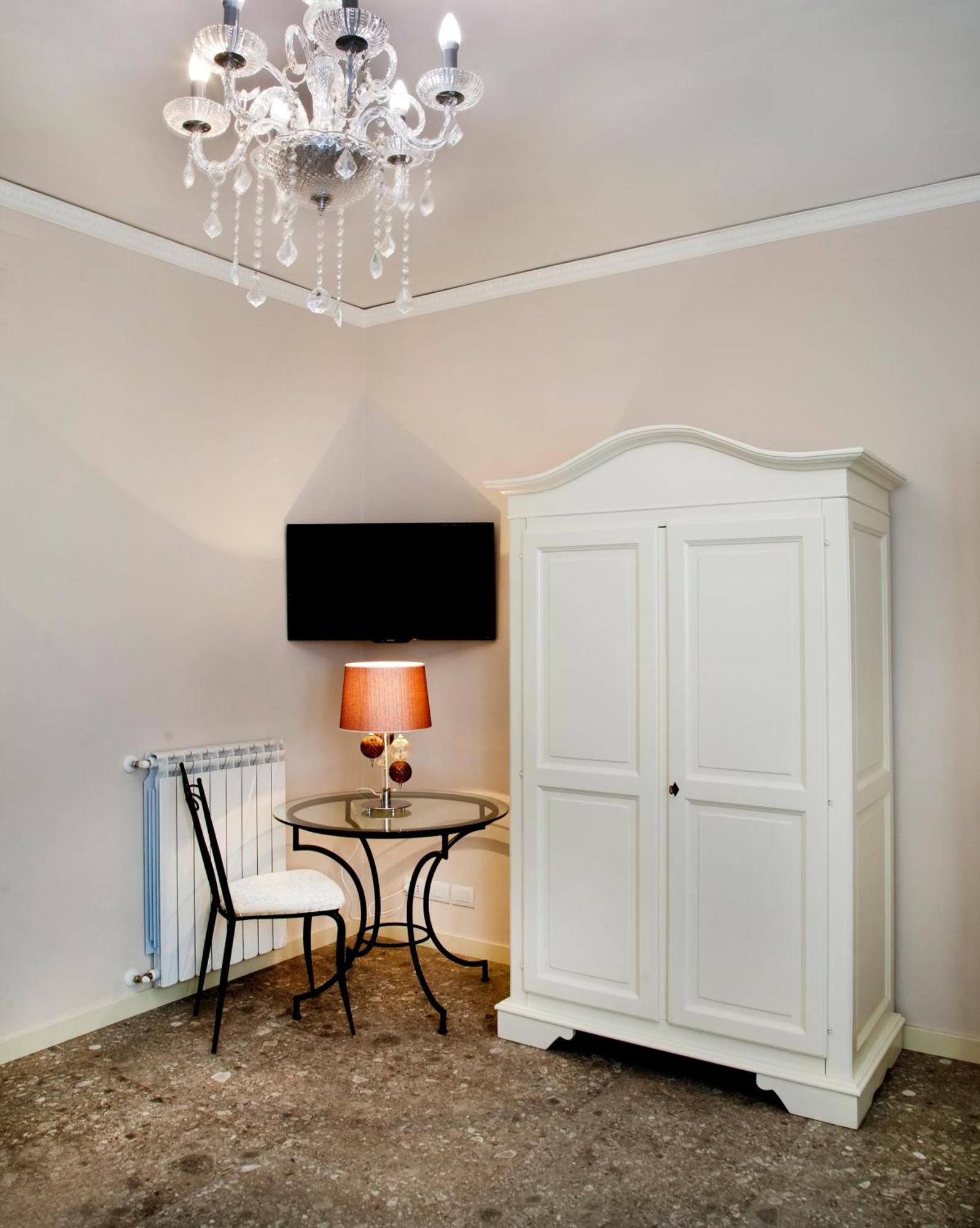 Porta Di Mezzo Luxury Suites & Rooms Taormine Chambre photo