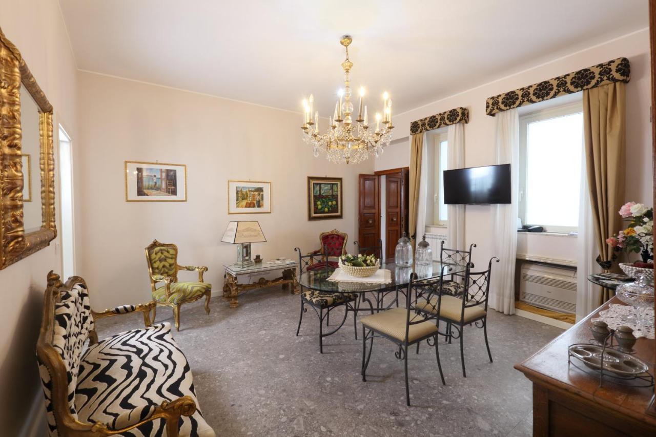 Porta Di Mezzo Luxury Suites & Rooms Taormine Extérieur photo